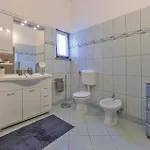 Διαμέρισμα Awesome Apartment In Pula *